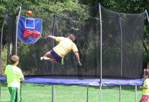 Skywalker 15 feet Outdoor Jump N’ Dunk Trampoline Review